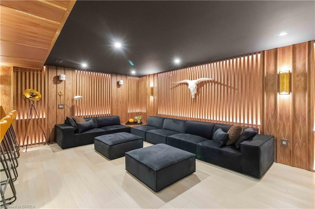 8 Tutela Heights Road Property Photo 44