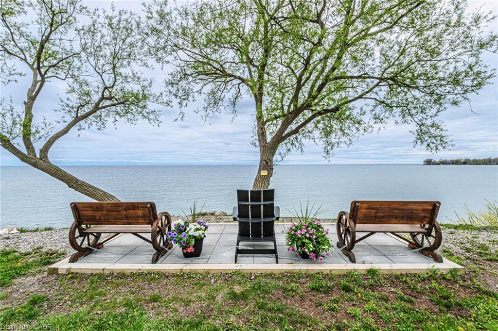 1231 Lakeshore Road Property Photo 4