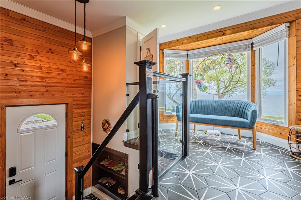 1231 Lakeshore Road Property Photo 6