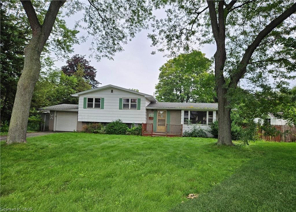 151 Seneca Court Property Photo 1