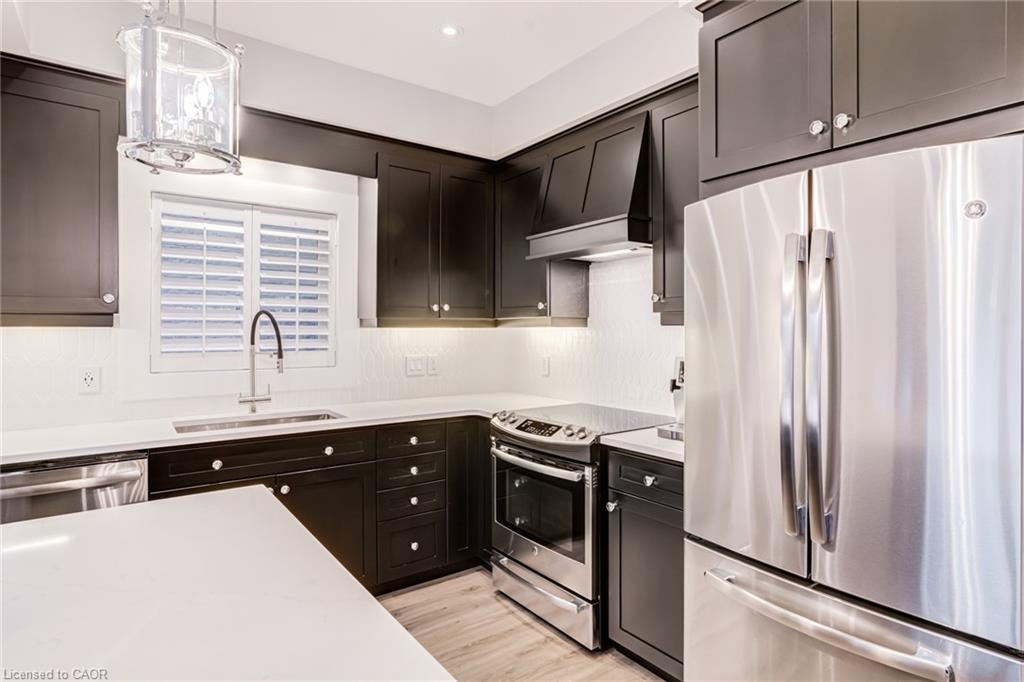 239 Cranbrook Street Property Photo 11