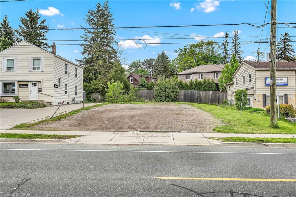 51 Wilson Street E Property Photo 22