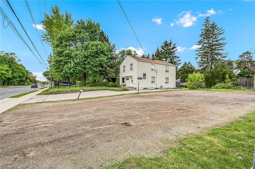 51 Wilson Street E Property Photo 25