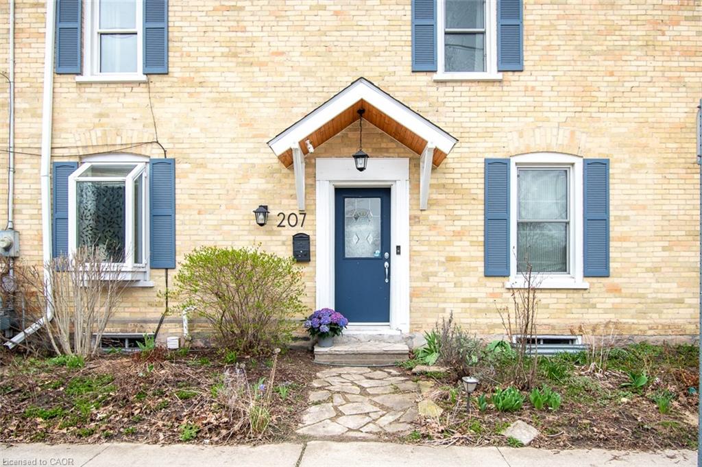 207 Waterloo Street N Property Photo 48