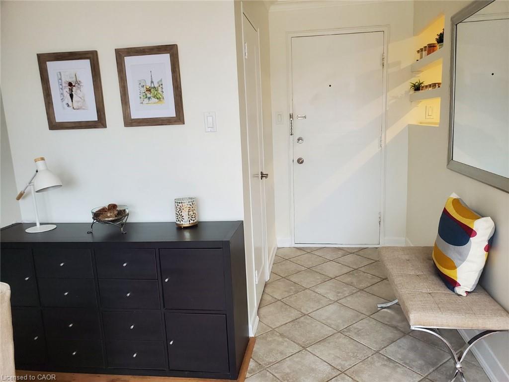 303-2052 Courtland Drive Property Photo 3