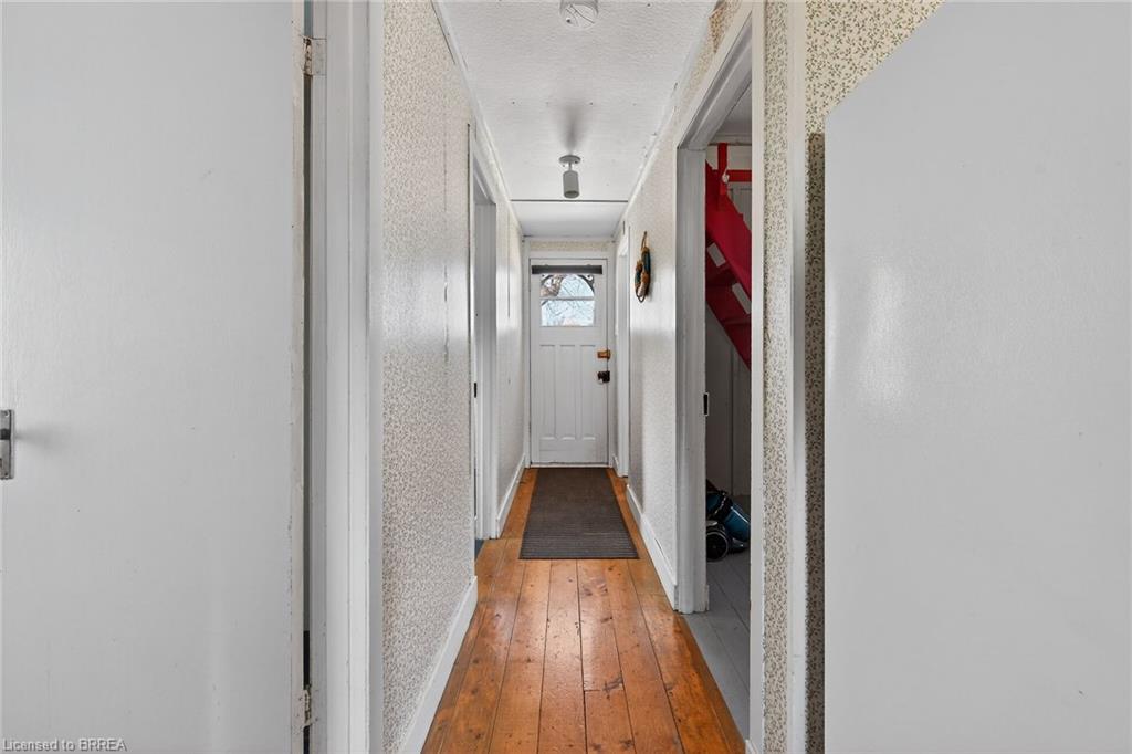 88 Erie Boulevard Property Photo 17
