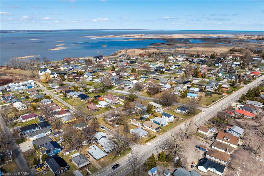 88 Erie Boulevard Property Photo 38