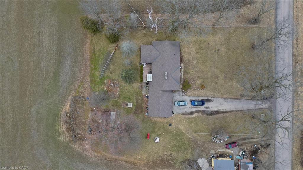 957 Smith Road Property Photo 18