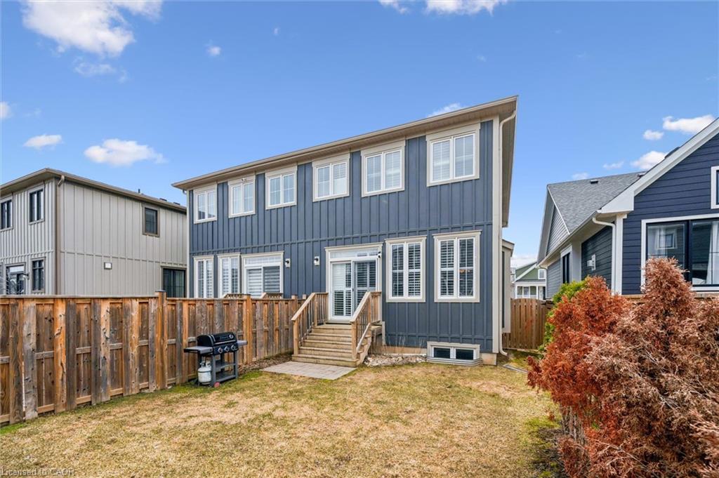 153 Yellow Birch Crescent Property Photo 33