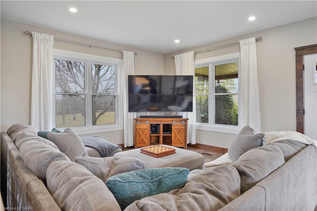 23247 Beattie Line Property Photo 7