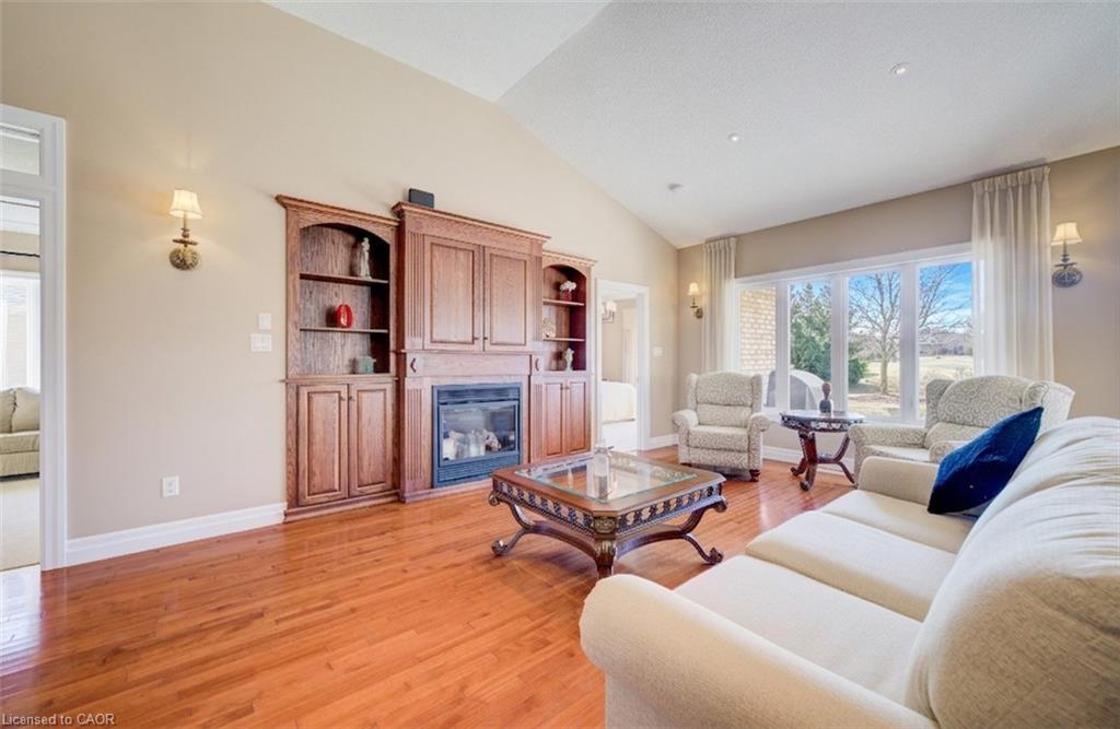 140 Devonshire Drive Property Photo 9