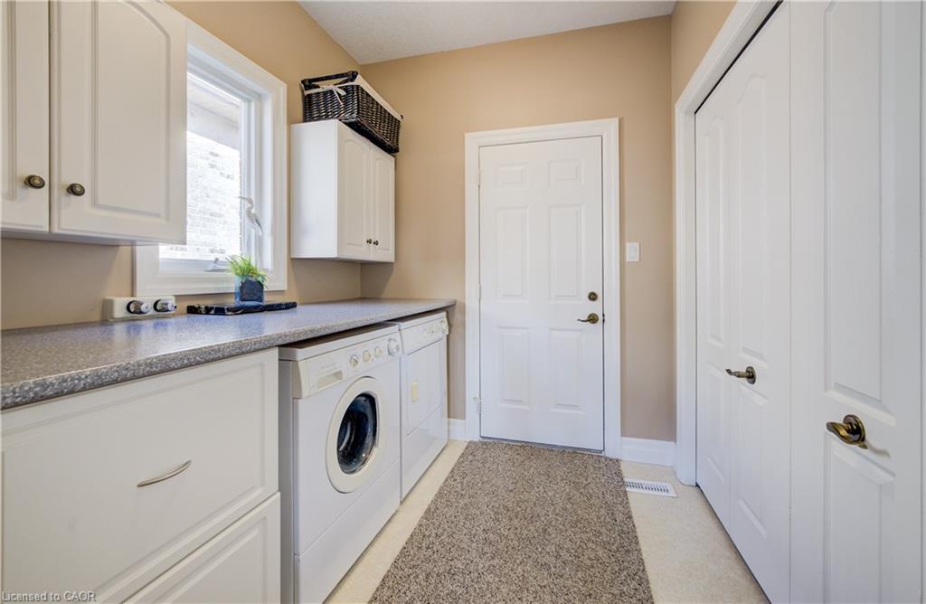 140 Devonshire Drive Property Photo 21