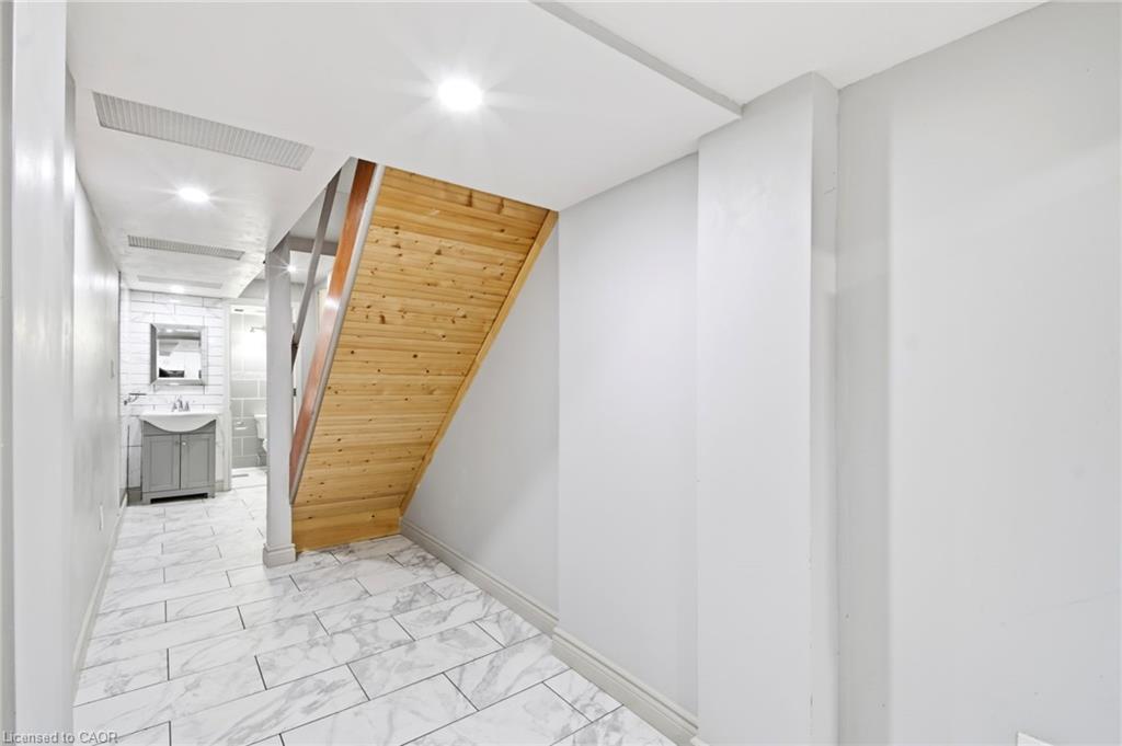 3 Forest Point Drive Property Photo 35