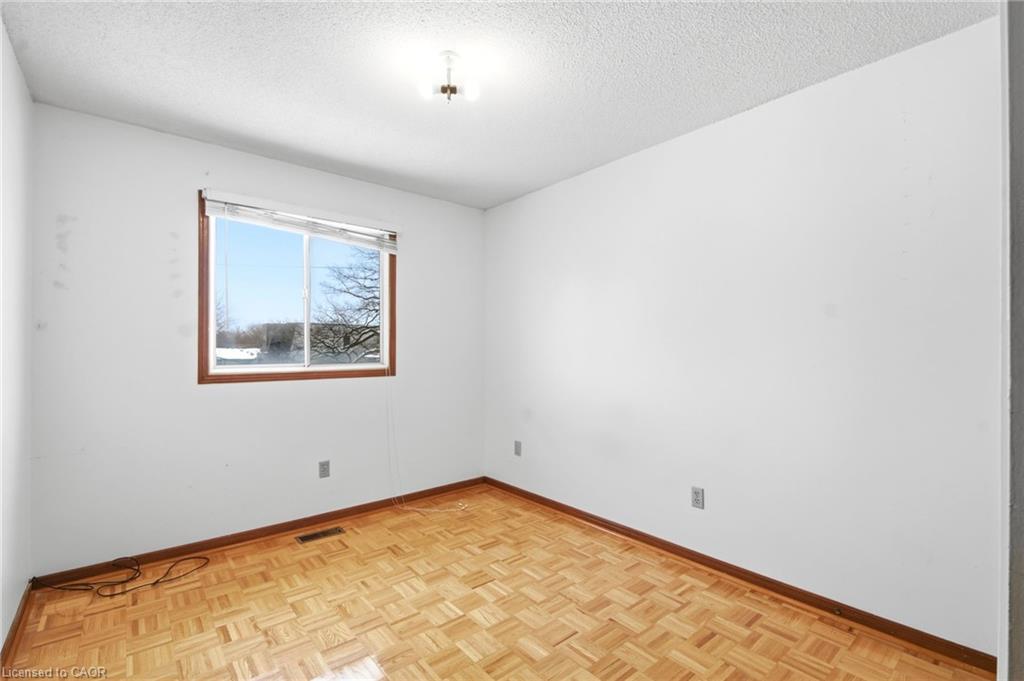 3 Forest Point Drive Property Photo 43