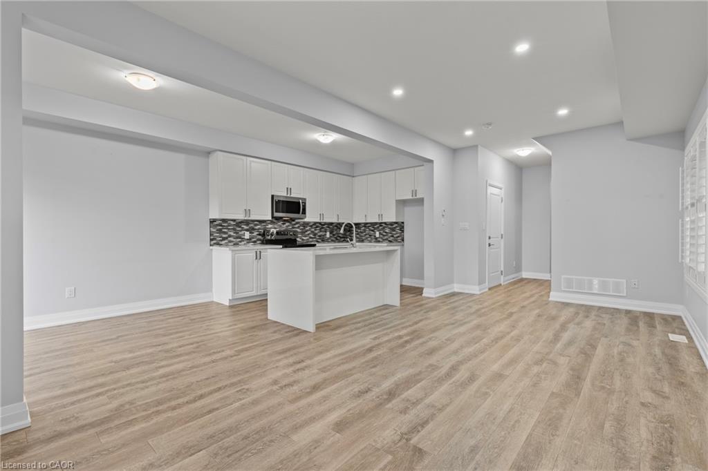 6649 Cropp Street Property Photo 10
