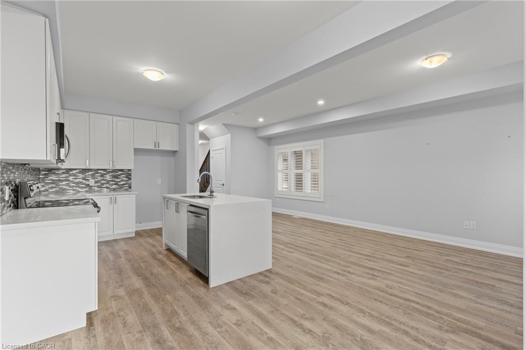 6649 Cropp Street Property Photo 12