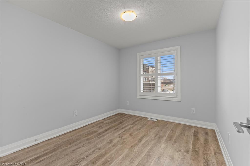 6649 Cropp Street Property Photo 30