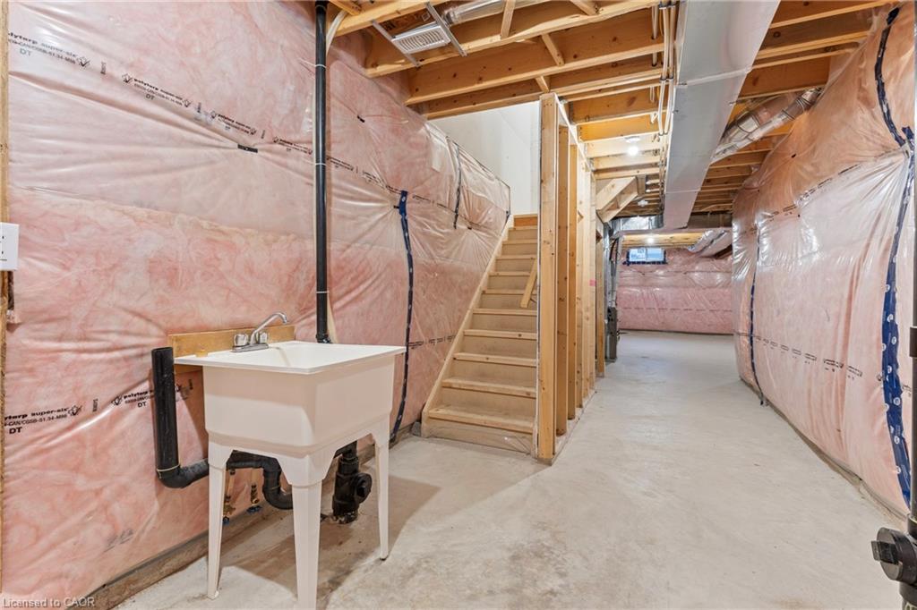 6649 Cropp Street Property Photo 33