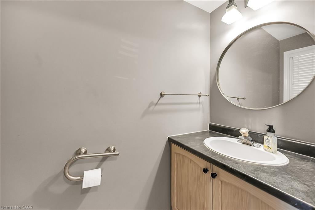30-40 Braemar Avenue Property Photo 5