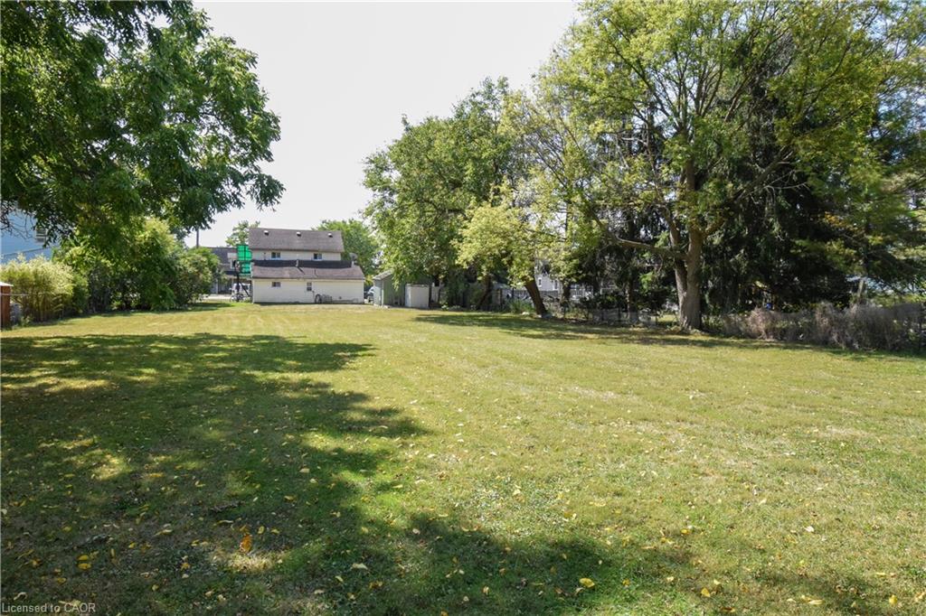 121 Cross Street E Property Photo 8