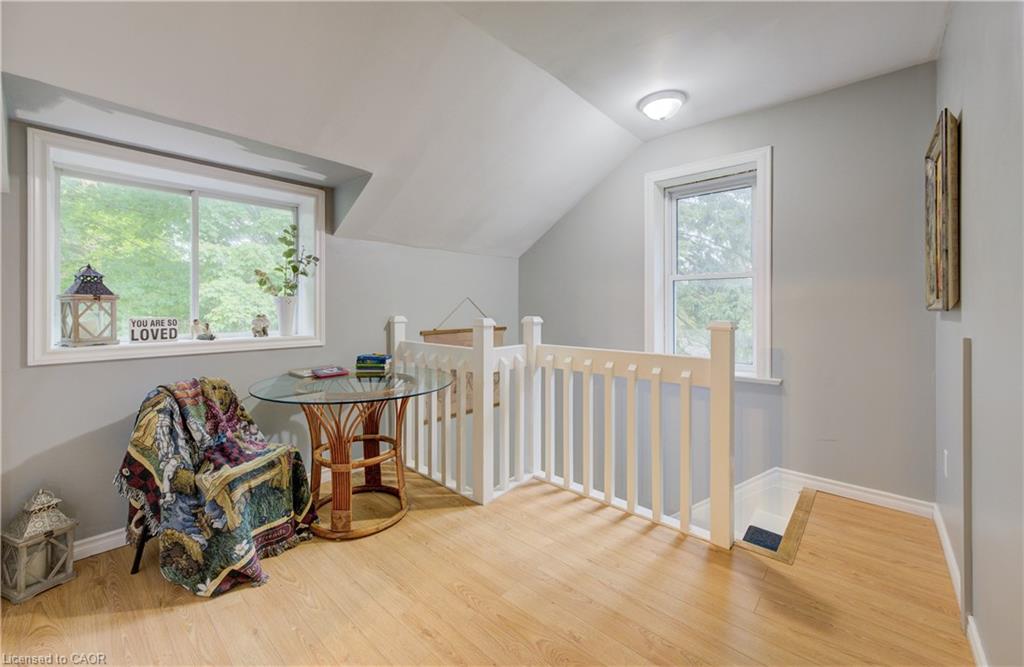 3 Page Street Property Photo 18