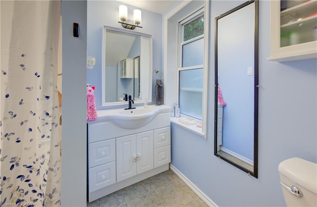 3 Page Street Property Photo 22