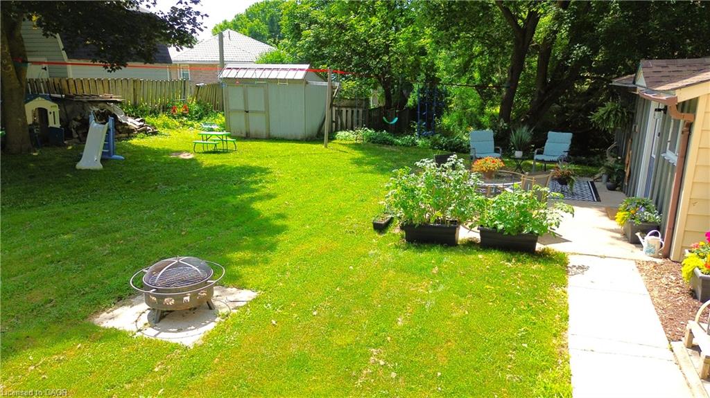 3 Page Street Property Photo 39