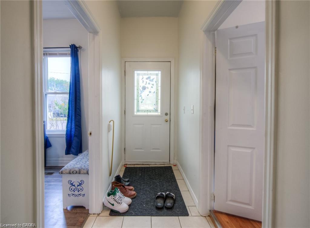 10 Bruce Street Property Photo 6