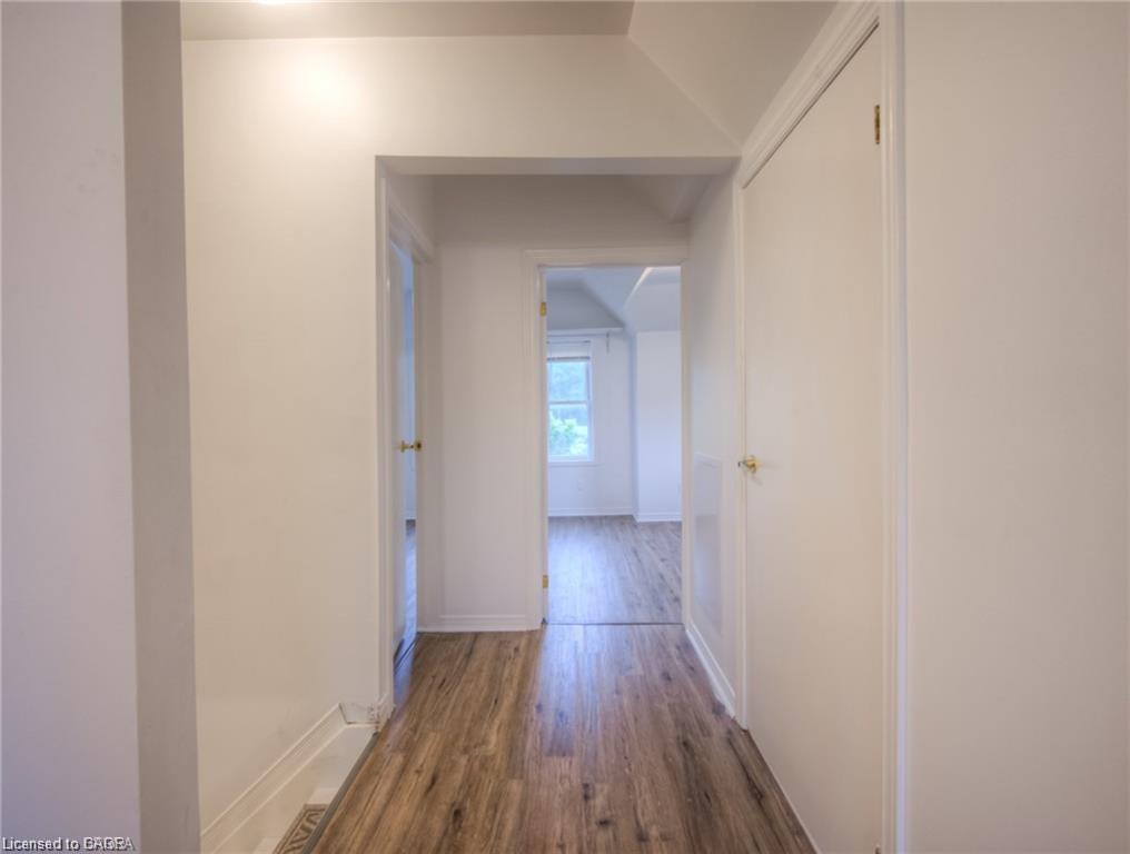 10 Bruce Street Property Photo 22