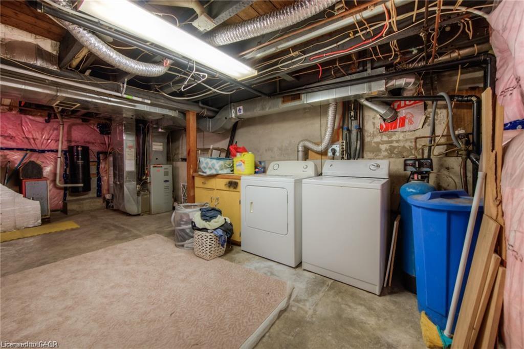 10 Bruce Street Property Photo 36