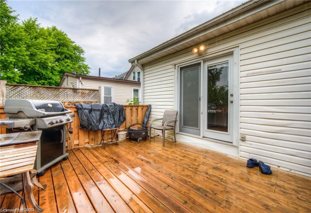 10 Bruce Street Property Photo 37