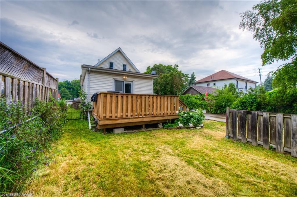 10 Bruce Street Property Photo 41