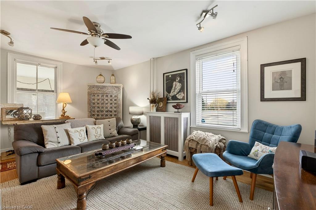 2330 Wilson Street W Property Photo 8