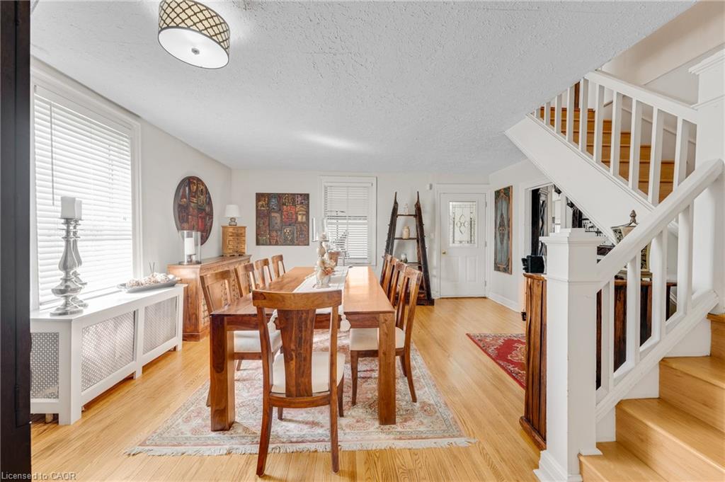 2330 Wilson Street W Property Photo 19