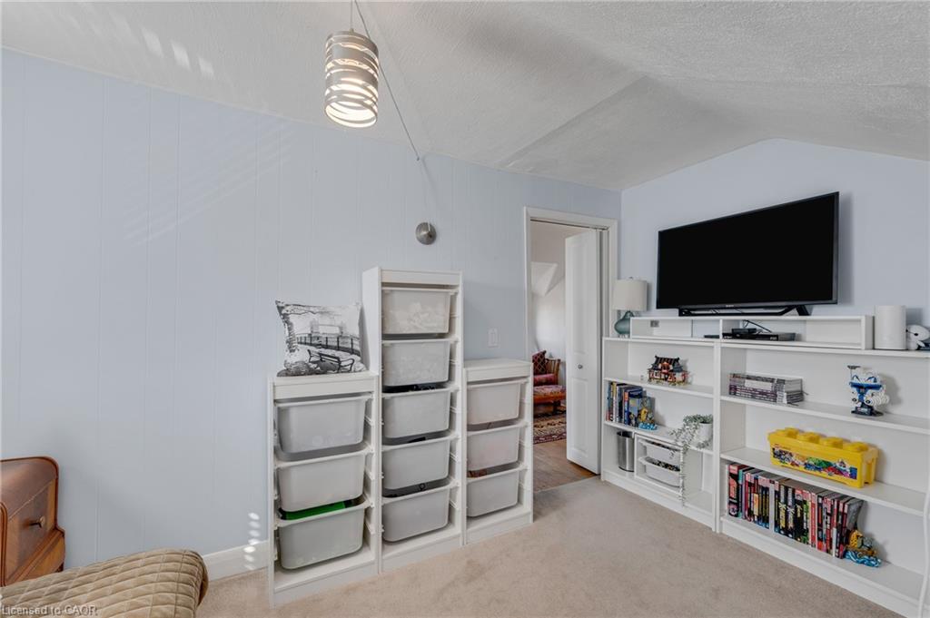 2330 Wilson Street W Property Photo 26
