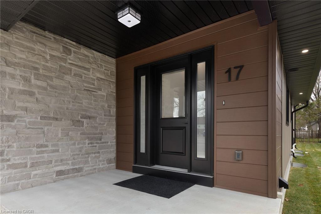 17 Church Street E Property Photo 3