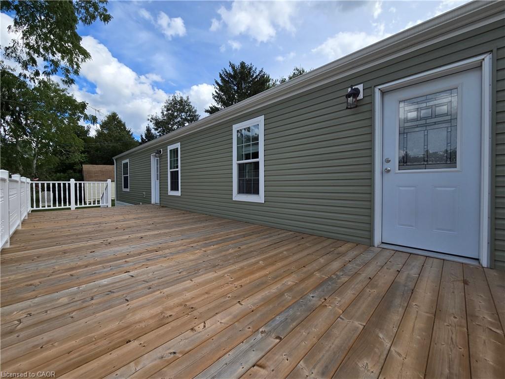 77 Park Lane Property Photo 5