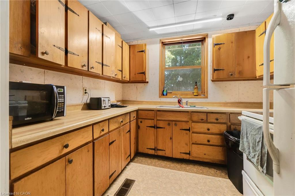 2 Parsons Avenue Property Photo 13