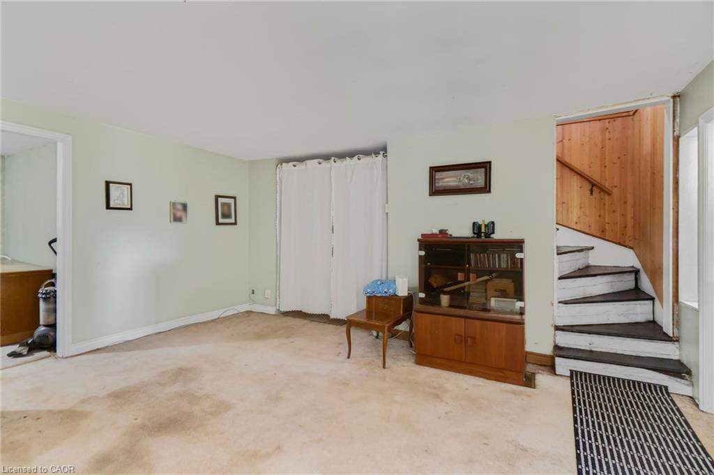 2 Parsons Avenue Property Photo 15