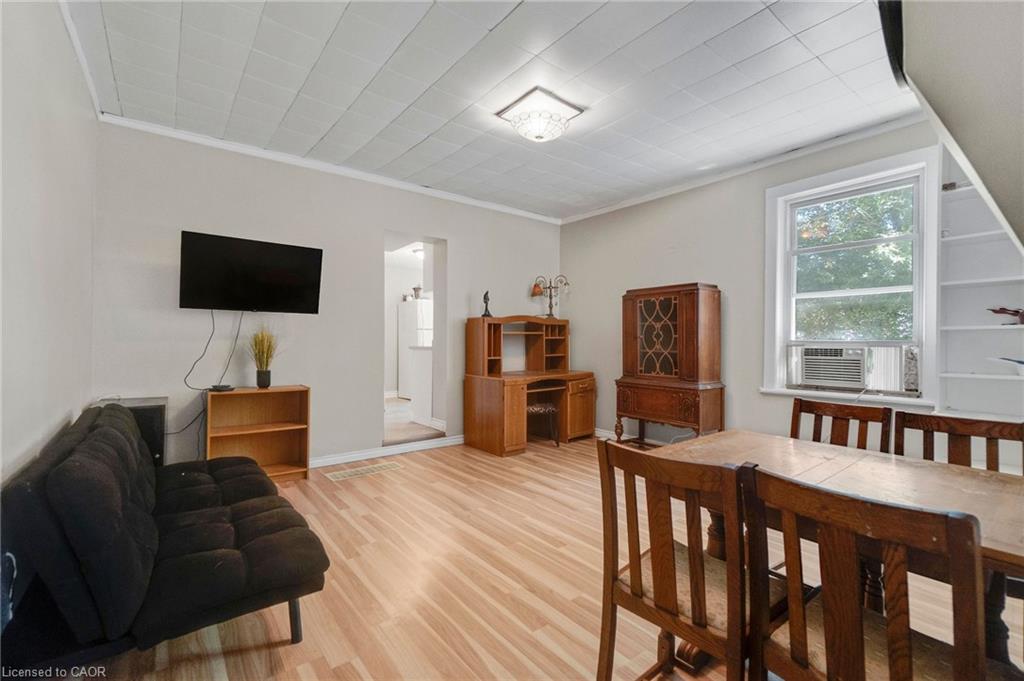 2 Parsons Avenue Property Photo 39