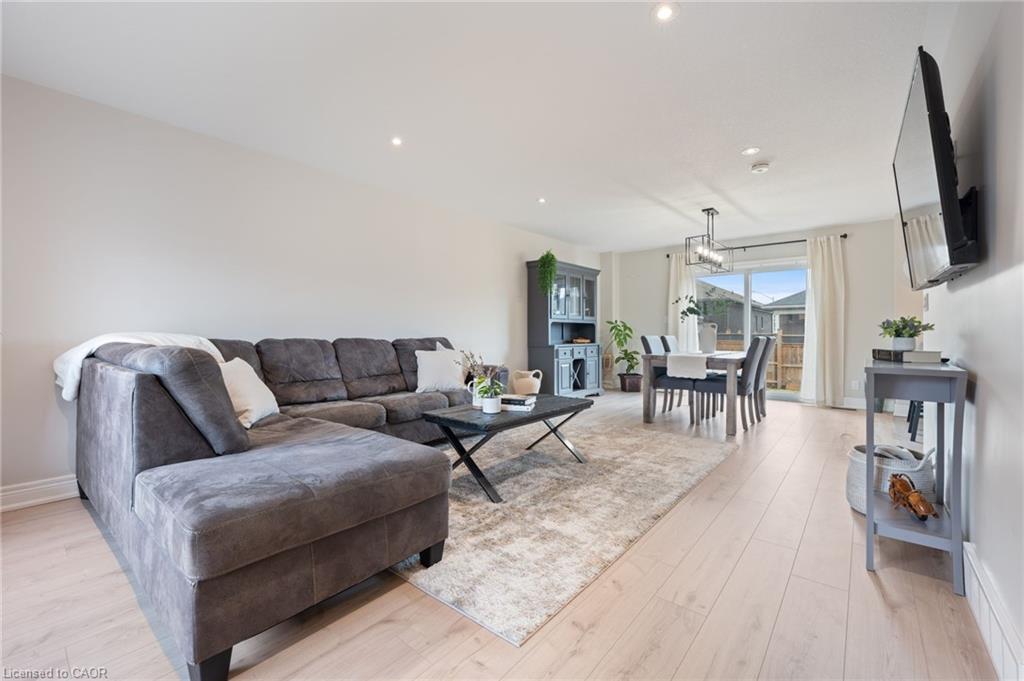 22 Hare Street Property Photo 6