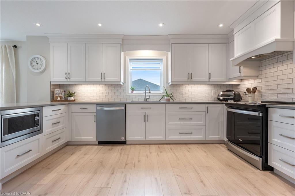 22 Hare Street Property Photo 11