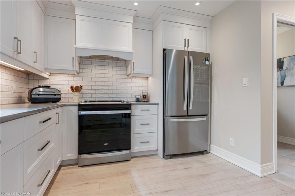 22 Hare Street Property Photo 12