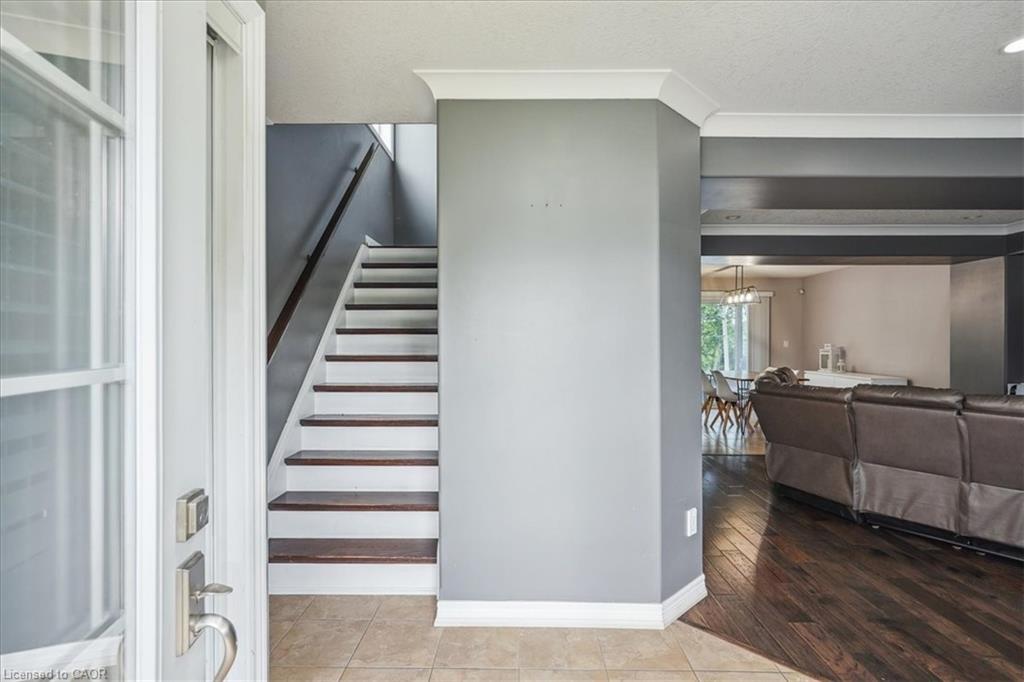 15 Argyle Street S Property Photo 10