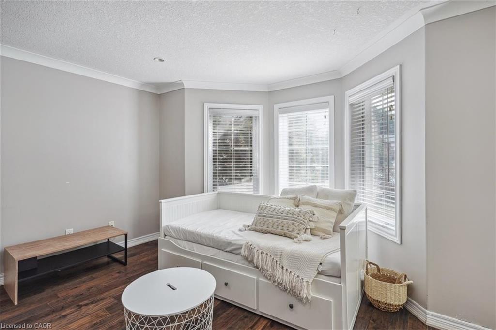15 Argyle Street S Property Photo 12