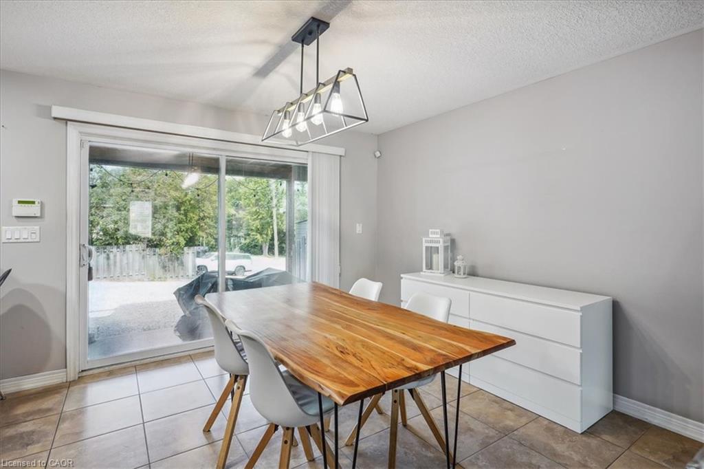 15 Argyle Street S Property Photo 16