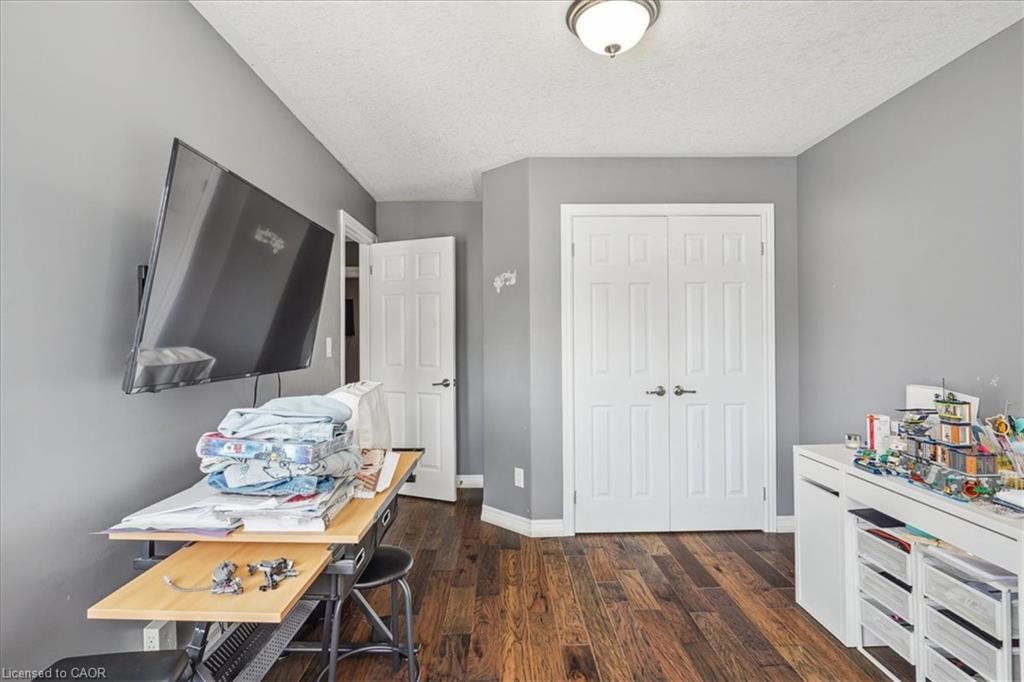 15 Argyle Street S Property Photo 32
