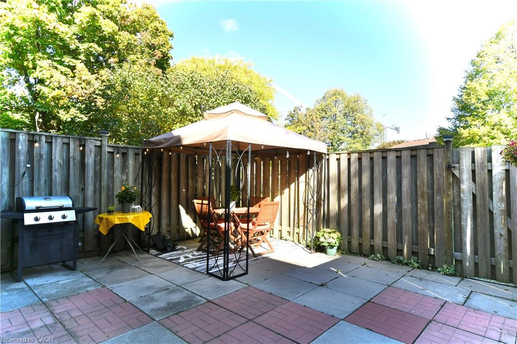 98-11 Harrisford Street Property Photo 29