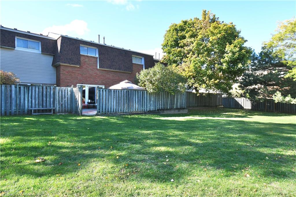 98-11 Harrisford Street Property Photo 33