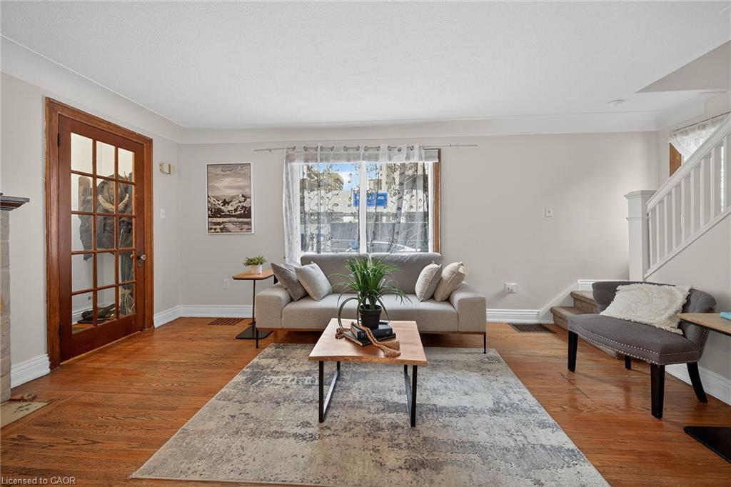 144 Hunter Street W Property Photo 8